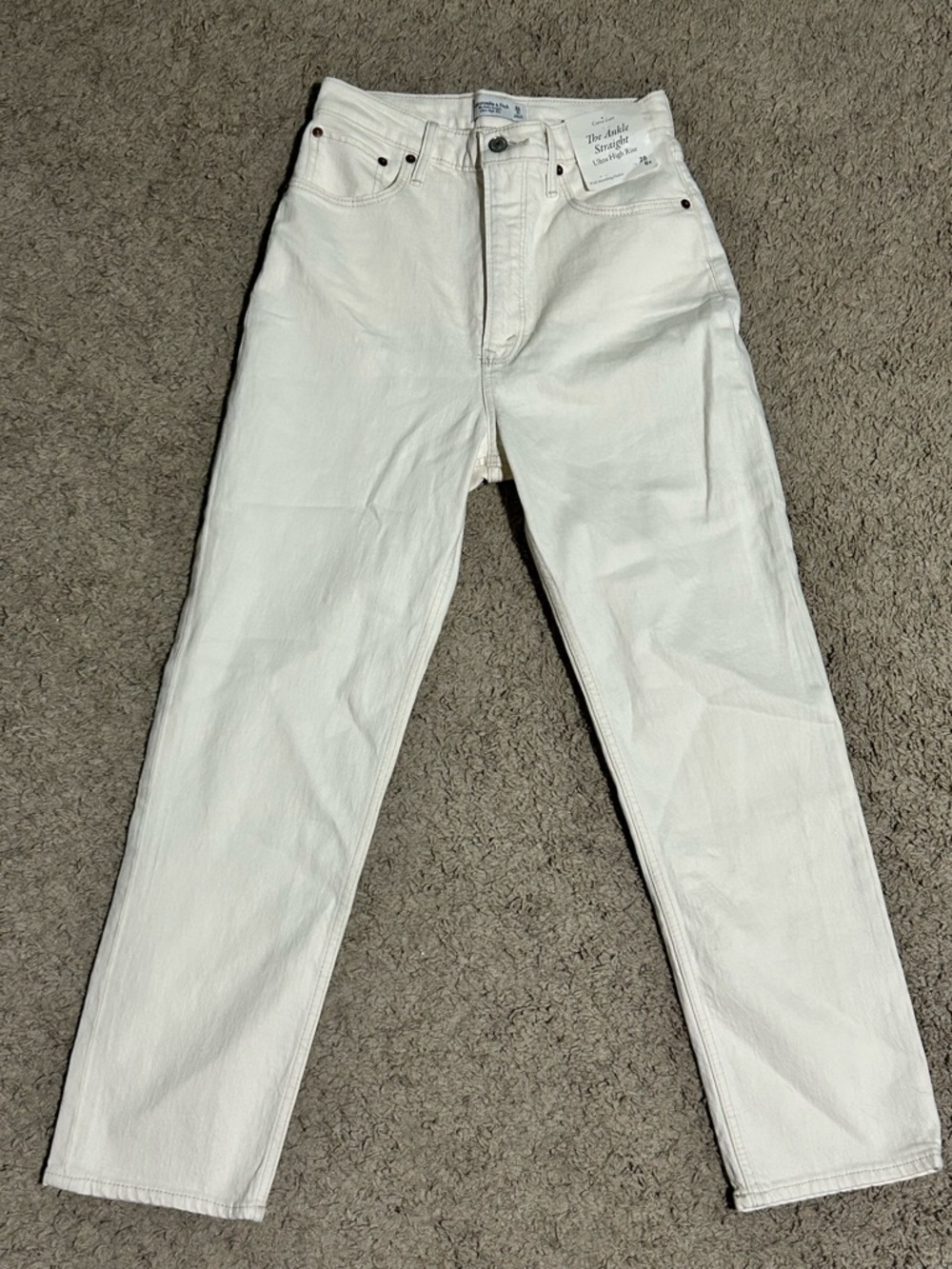 Abercrombie & Fitch White Cropped Straight Jeans